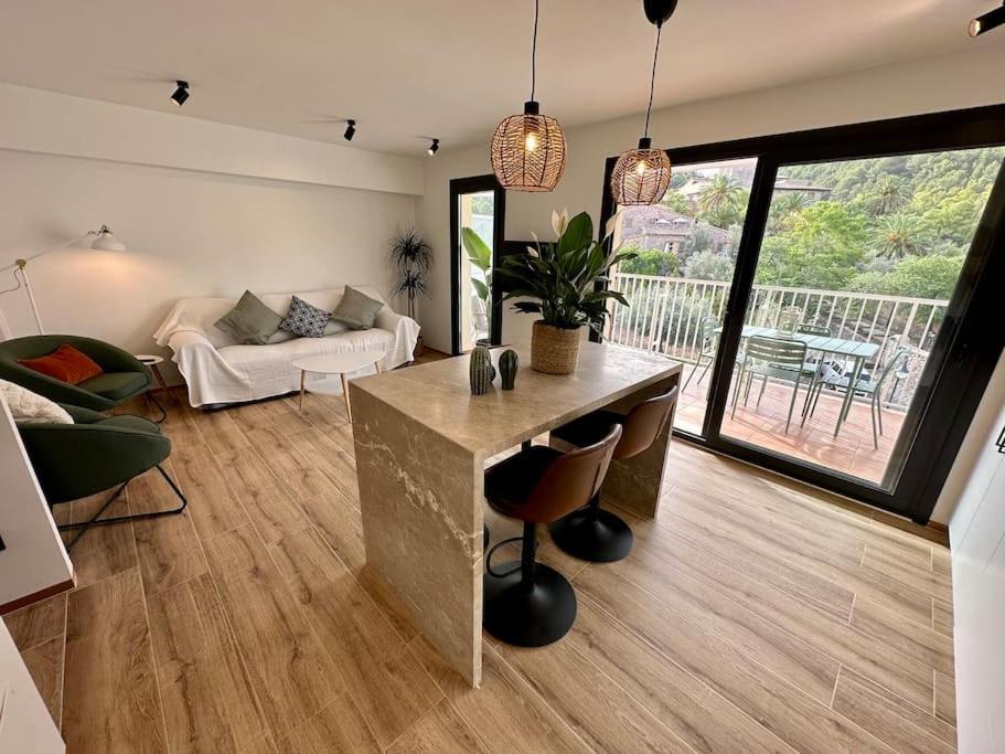 Moderno Y Acogedor Apartamento Con Terraza “ Llebeig” Soller Ngoại thất bức ảnh