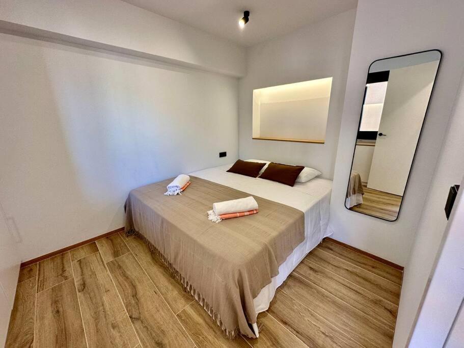 Moderno Y Acogedor Apartamento Con Terraza “ Llebeig” Soller Ngoại thất bức ảnh